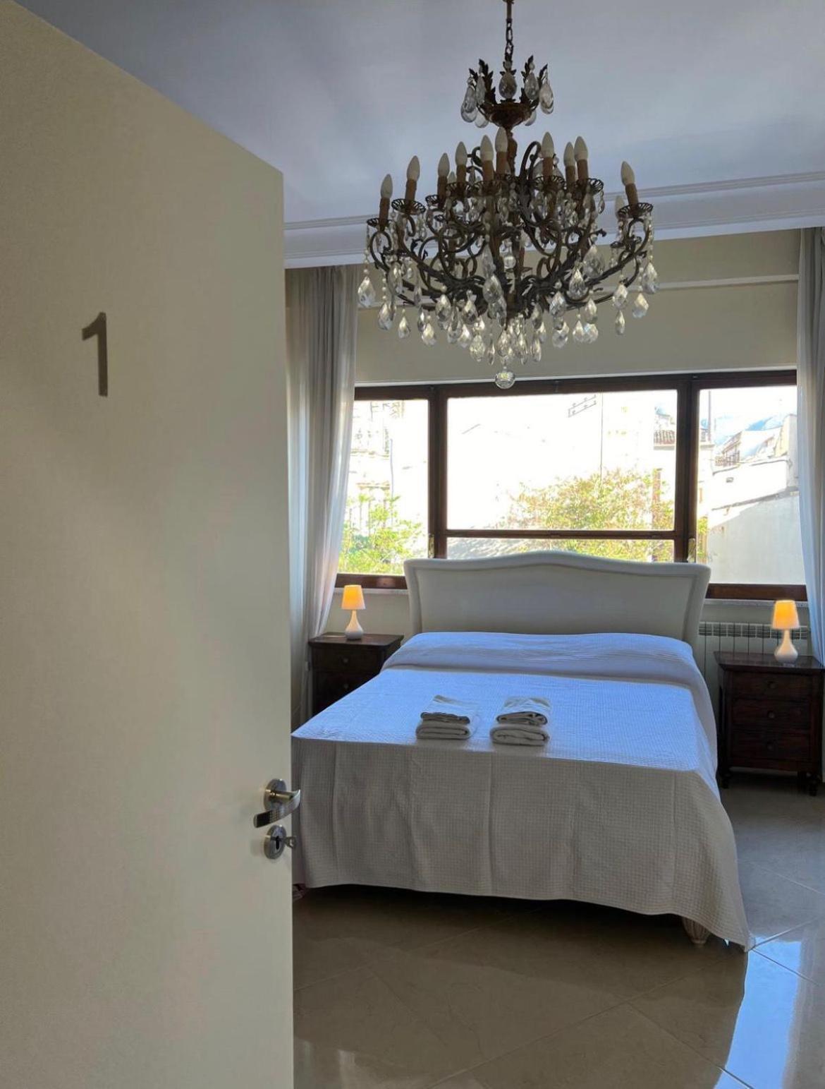 Cavoursuite Palermo Buitenkant foto