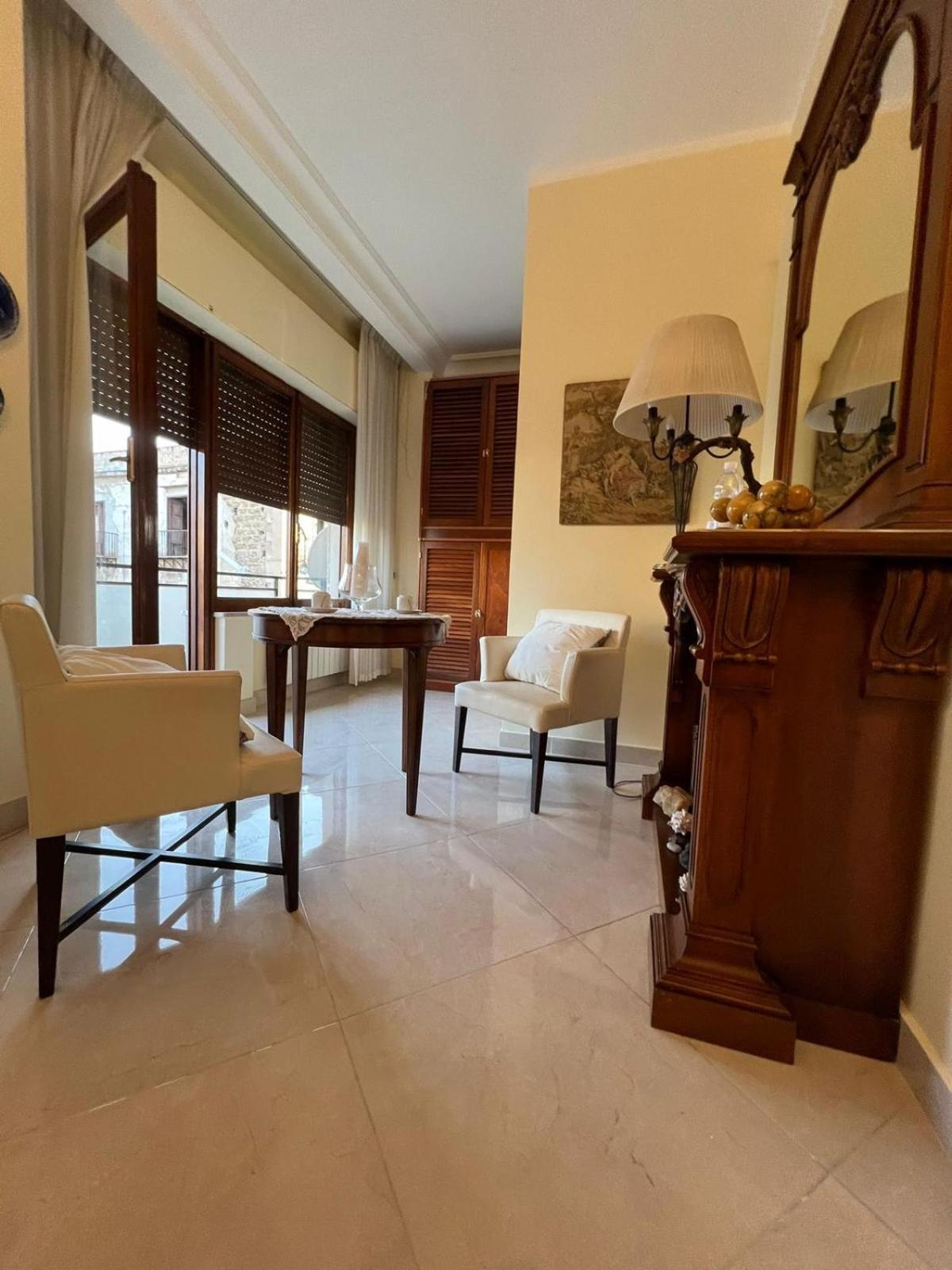 Cavoursuite Palermo Buitenkant foto